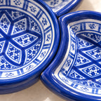 Blue and White Sun-Shaped Appetiser Serving Dish — AI-generated product visualisation.